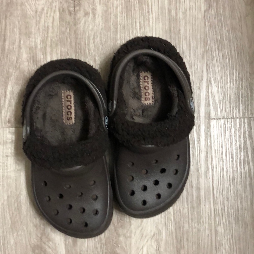 Crocs fur lined C10/11 size 11